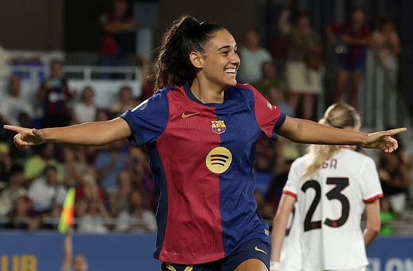 Celia Segura for FemaleSports.in