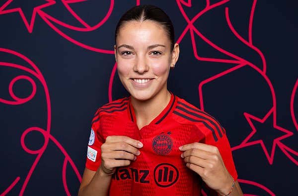 Carla-Schwarz for FemaleSports.in