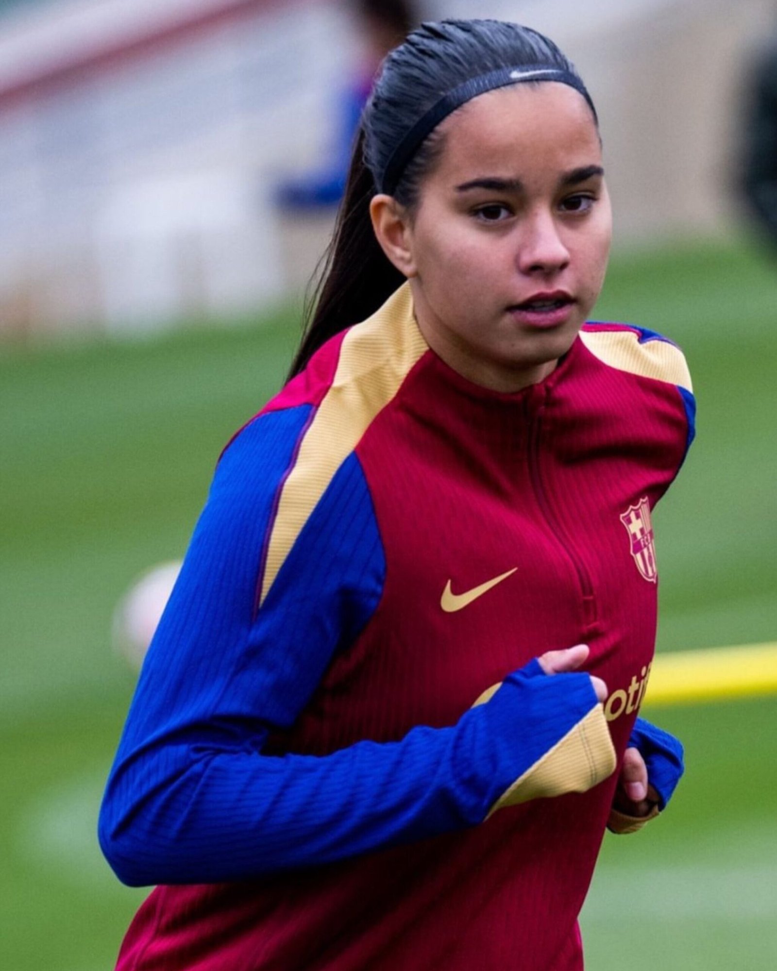 Martina González’ for FemaleSports.in