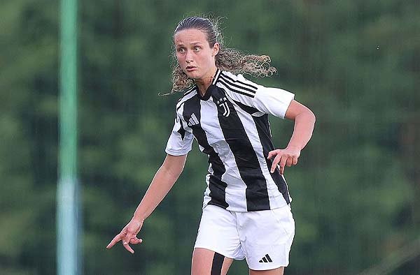 Martina-Cocino for FemaleSports.in