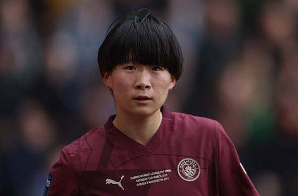Aoba-Fujino for FemaleSports.in