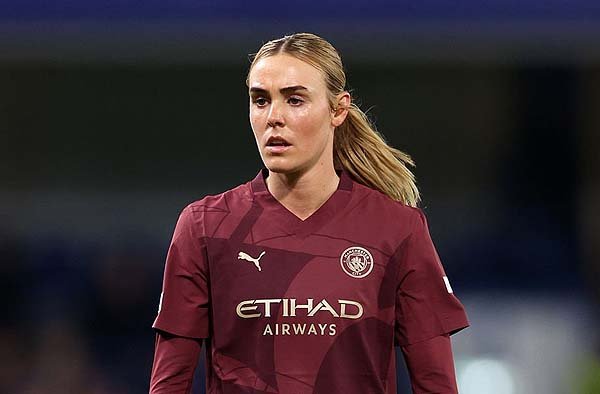 Jill-Roord for FemaleSports.in