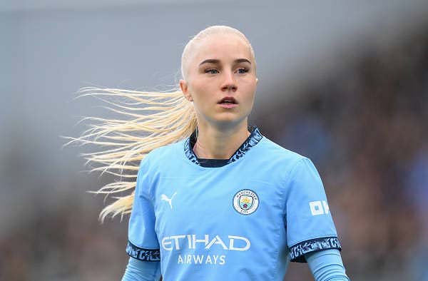 Tara-OHanlon for FemaleSports.in
