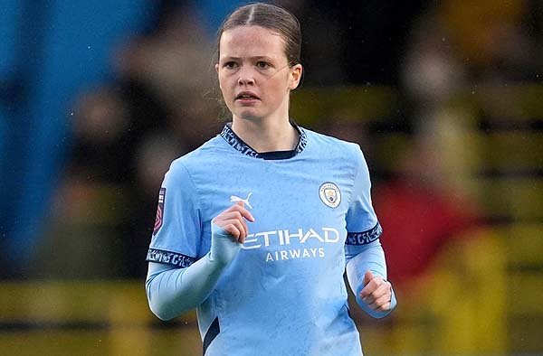 eve-ocarroll for FemaleSports.in