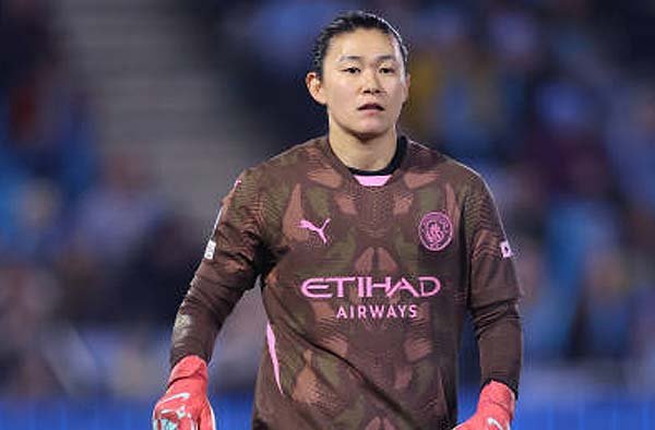 Ayaka-Yamashita for FemaleSports.in