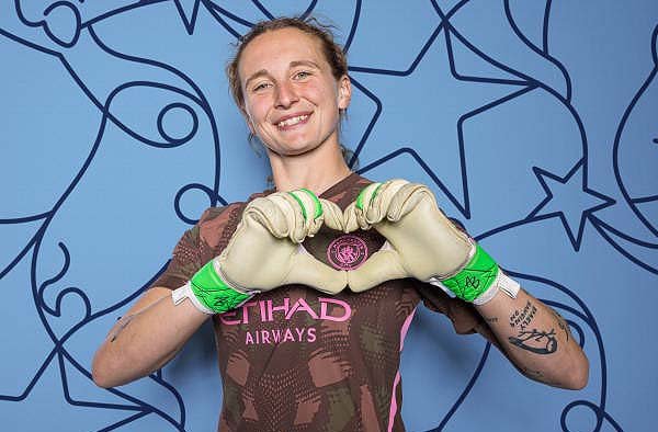 Katie-Startup for FemaleSports.in
