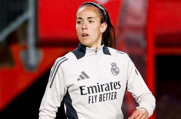 Rocio for FemaleSports.in