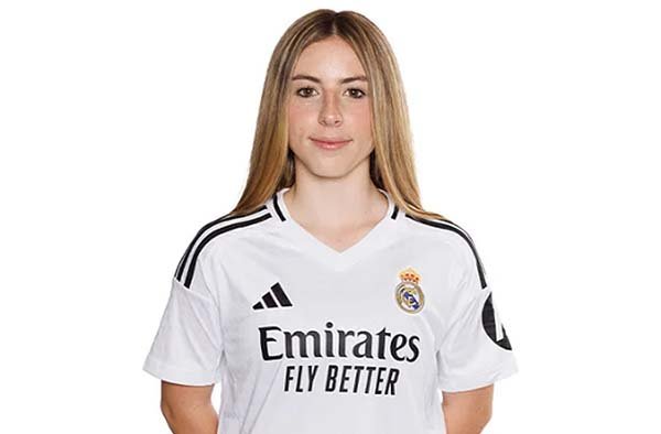 Claudia for FemaleSports.in