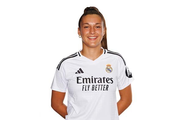 Iris-santiago for FemaleSports.in