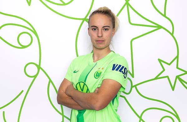 Luca-Papp for FemaleSports.in