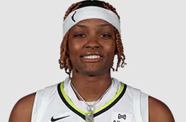 NaLyssa-Smith