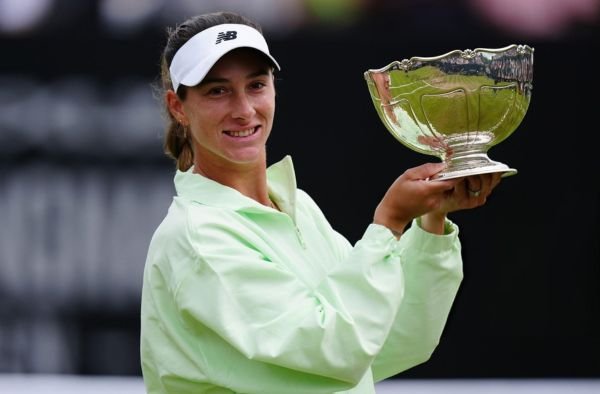 McCartney Kessler Triumphs at Nottingham Open for First Grass Title