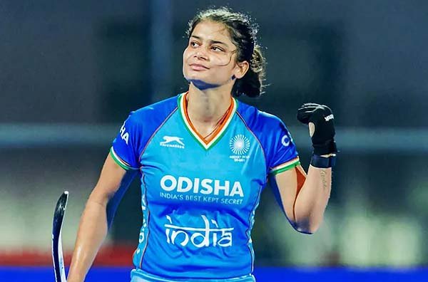 Deepika Shines with Stunning Goal: Wins FIH Poligras Magic Skill Award