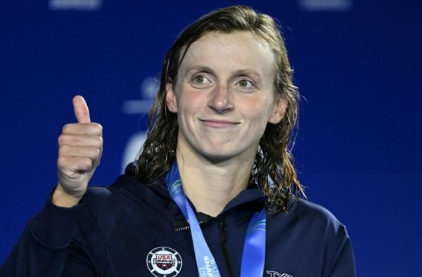 Katie Ledecky Dominates 1,500m Freestyle, Wins 6th Worlds Gold