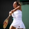 Zheng Qinwen Withdraws from US Open After Elbow Surgery